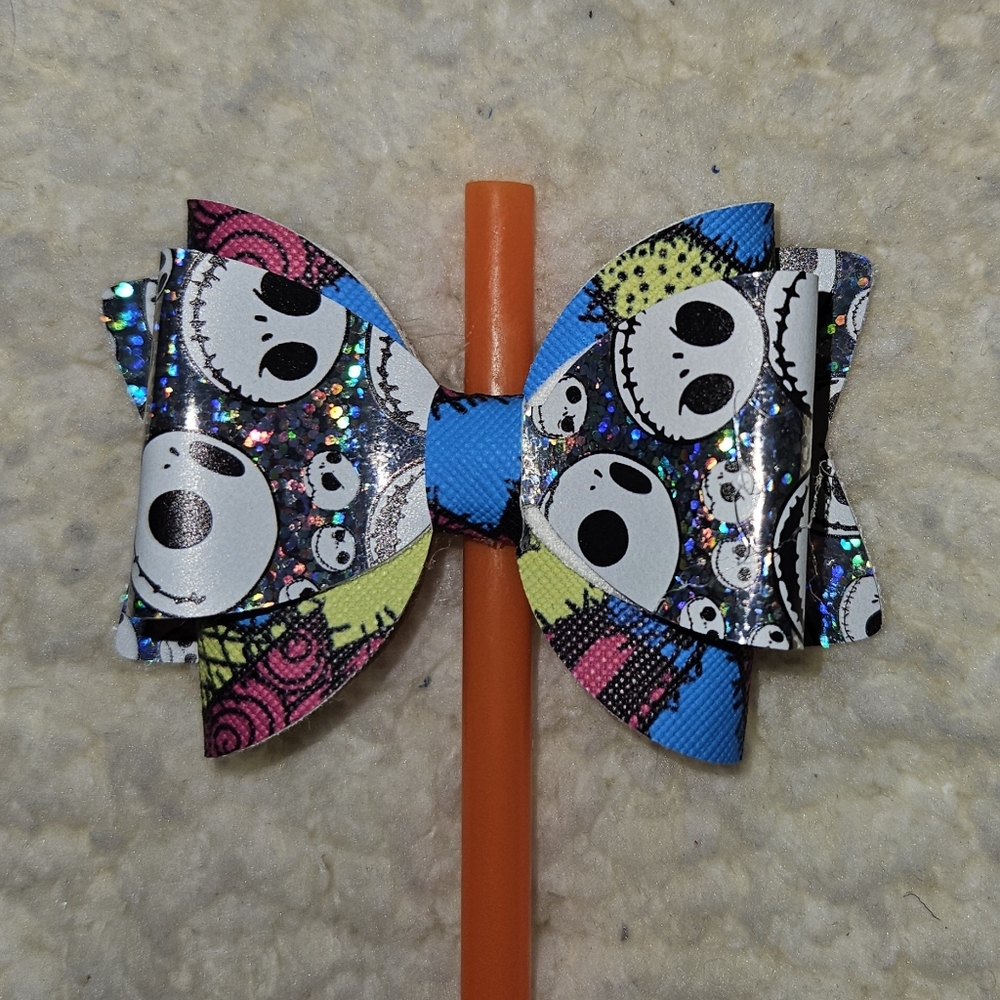 Straw Bows